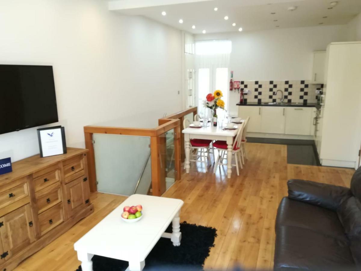 Spacious, Ground Floor, 2 Bedroom Apartment, Uplands, Суонси Экстерьер фото